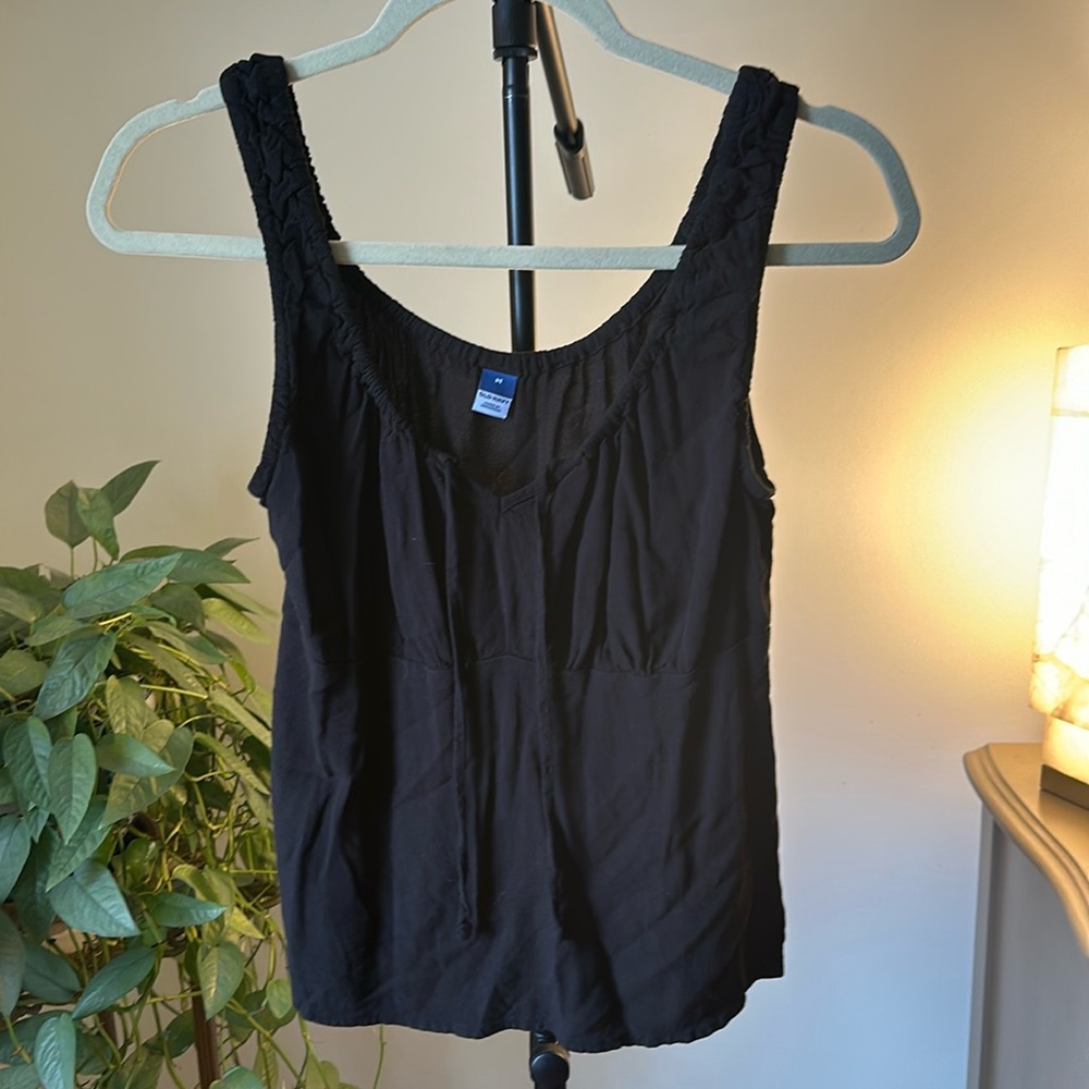 Women’s old navy tank top
